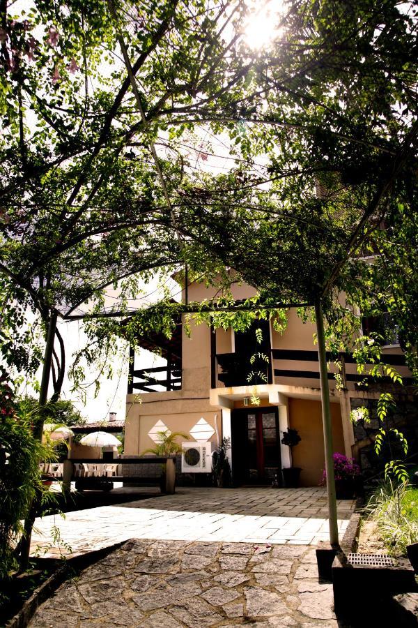 Pousada Flor De Penedo เปเนโด ภายนอก รูปภาพ